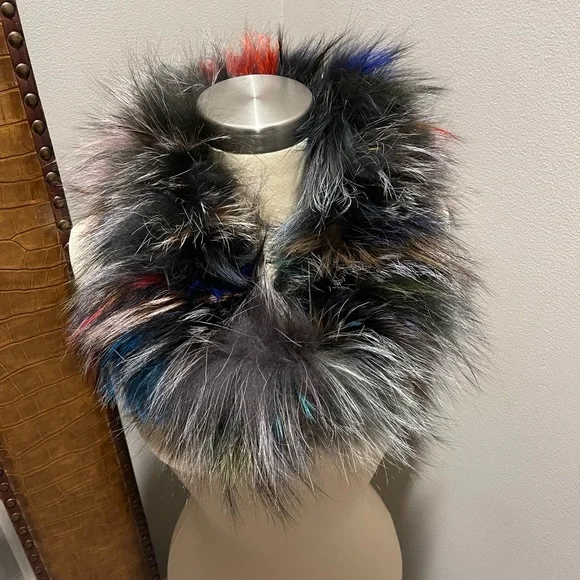 Glamorous 100% *Multi Color* Fox Fur Neck Loop